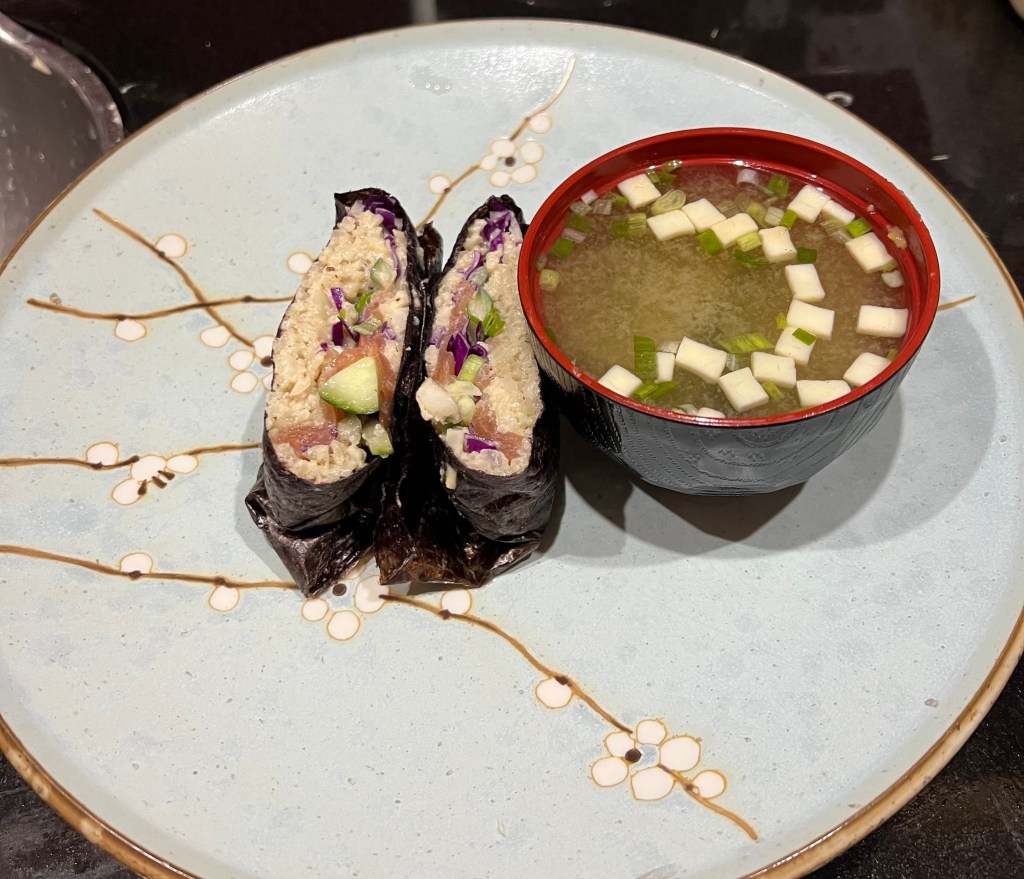 Cauli-Salmon Sushi “Sandwich”