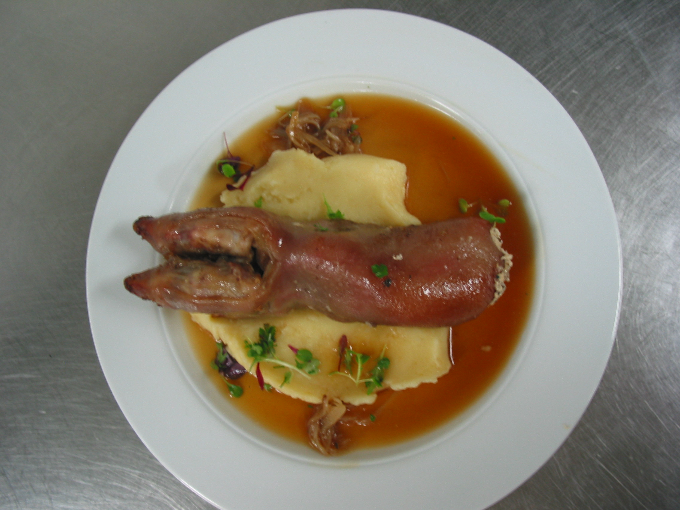 *Pieds de Cochon Farcis aux&nbsp;Morilles