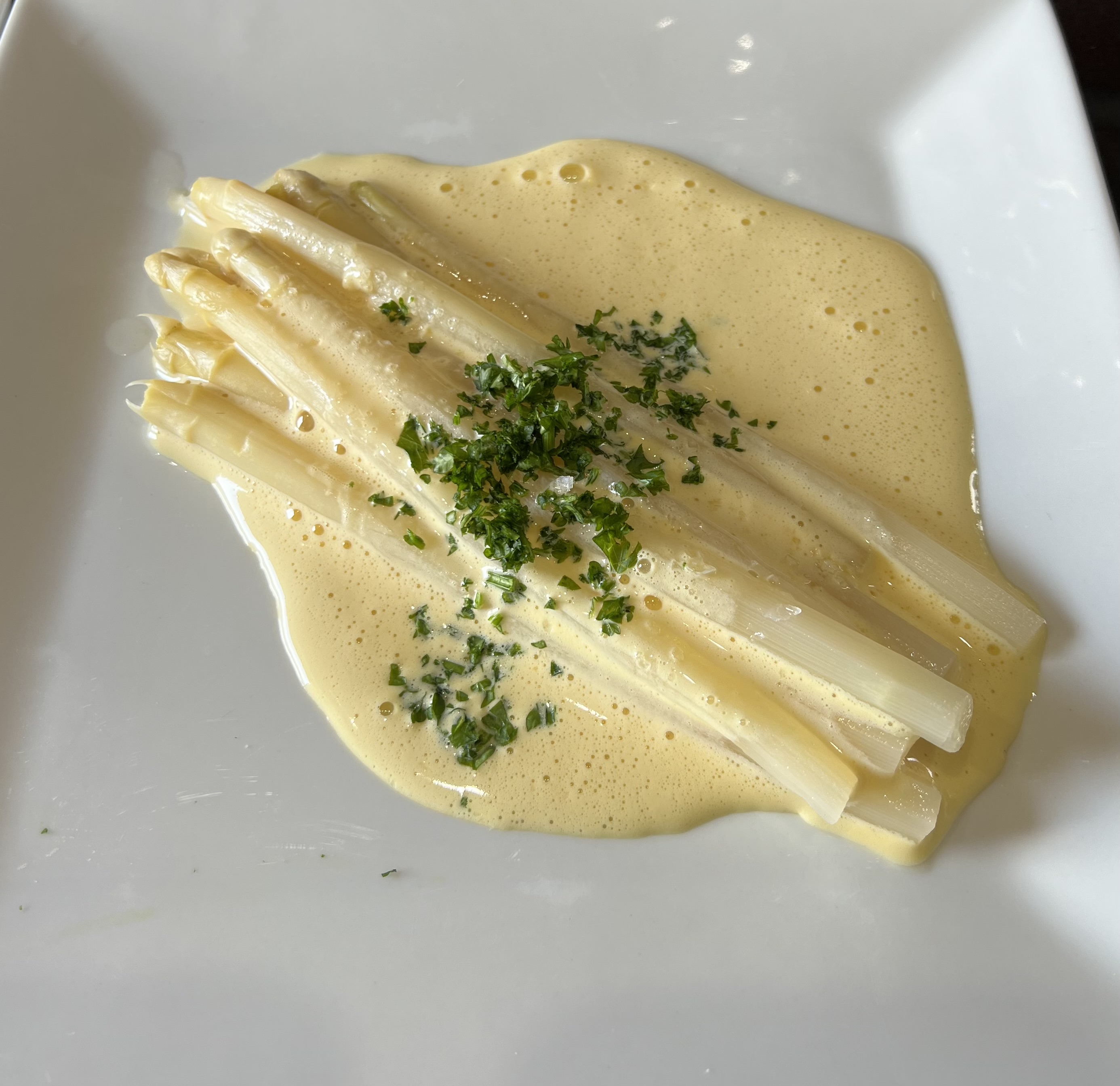 *Asparagi Bianchi con&nbsp;Zabaione
