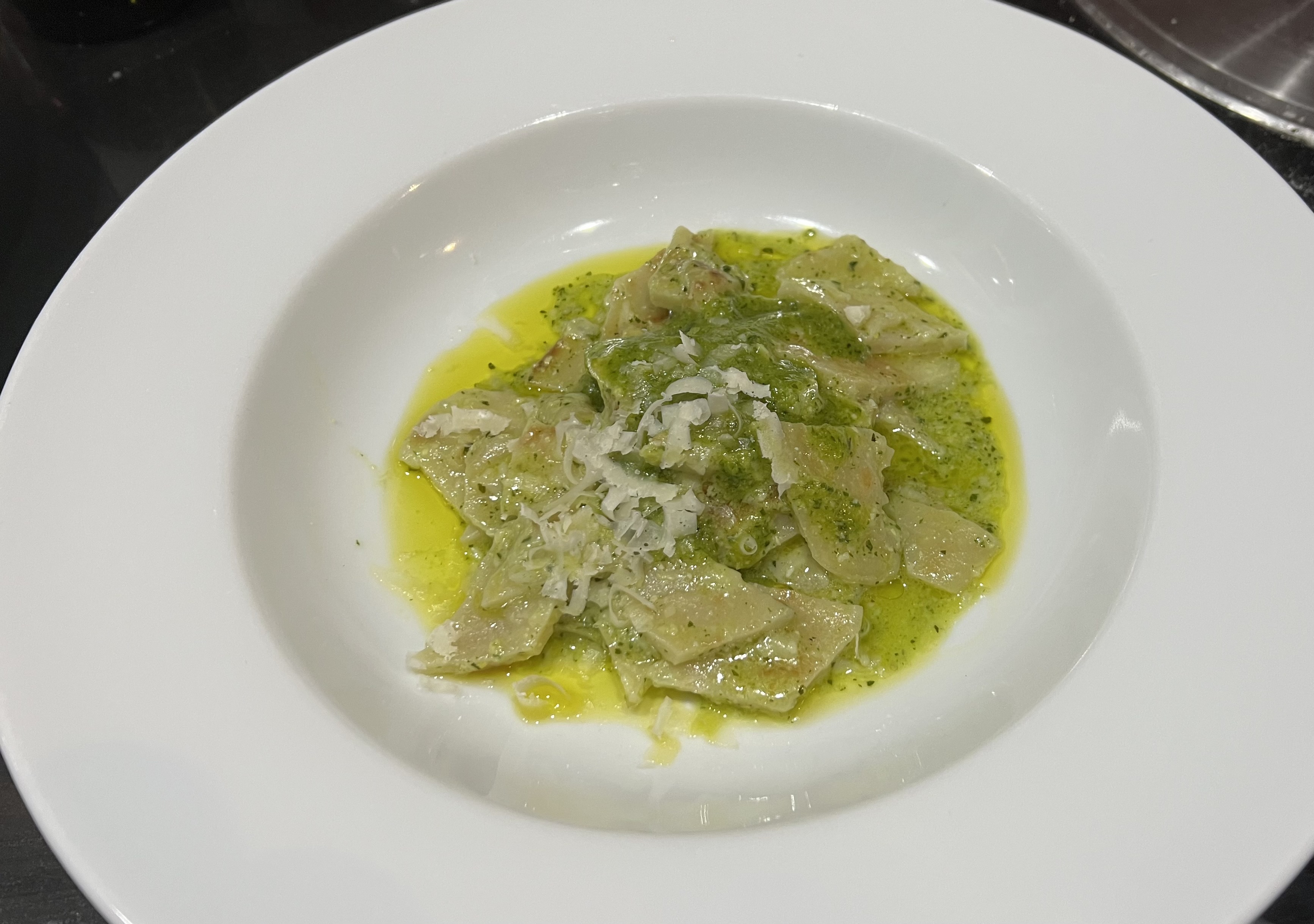 *Savoury Lunigiana pancakes with pesto (Testaroli con pesto)