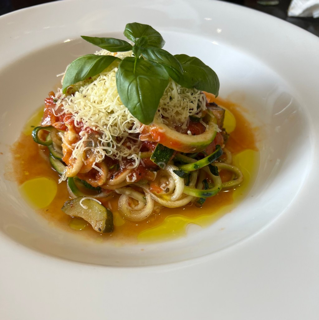 Spiralised zucchini with simple tomato&nbsp;sauce