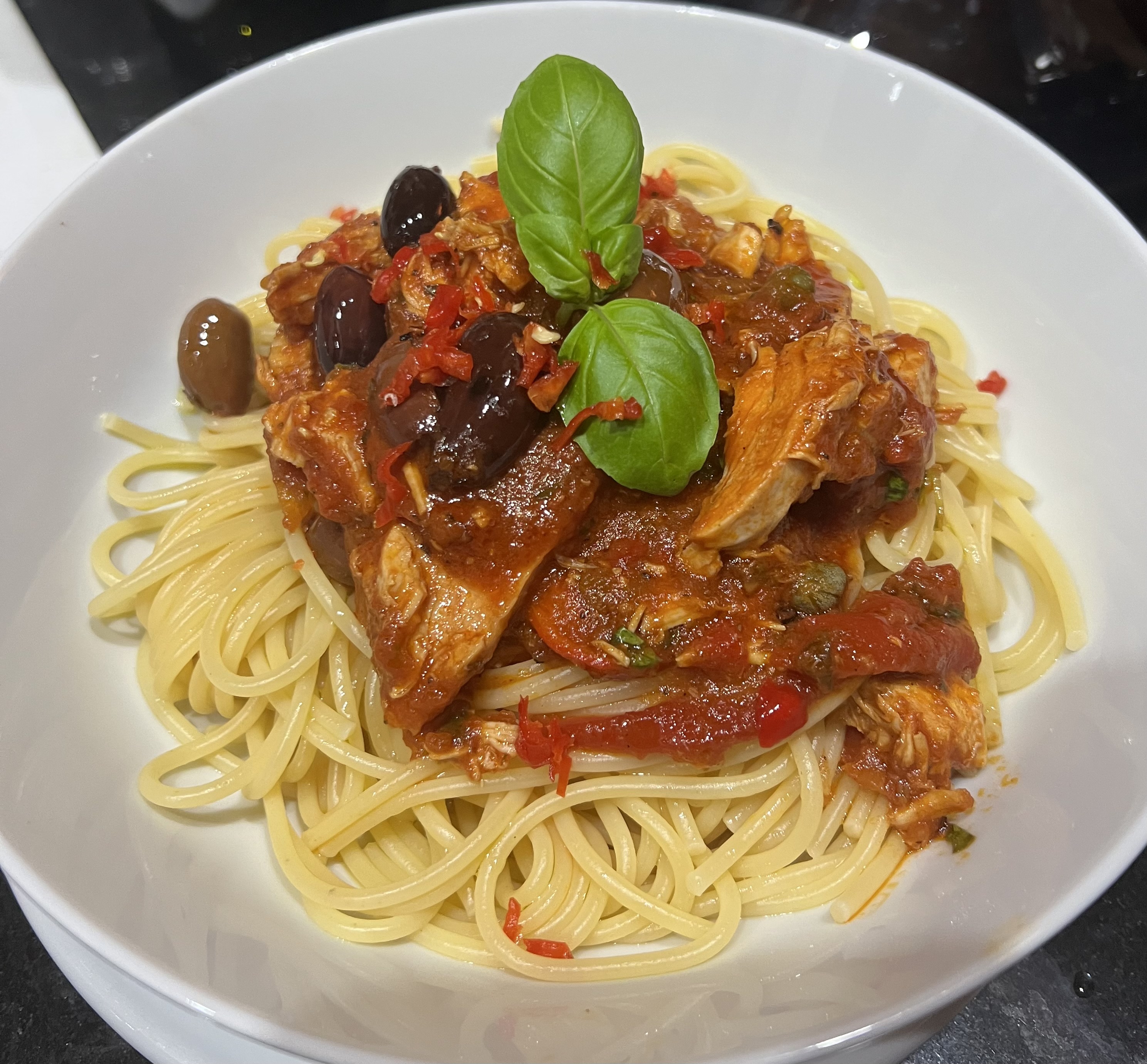 Chicken, tomato and pepper pasta