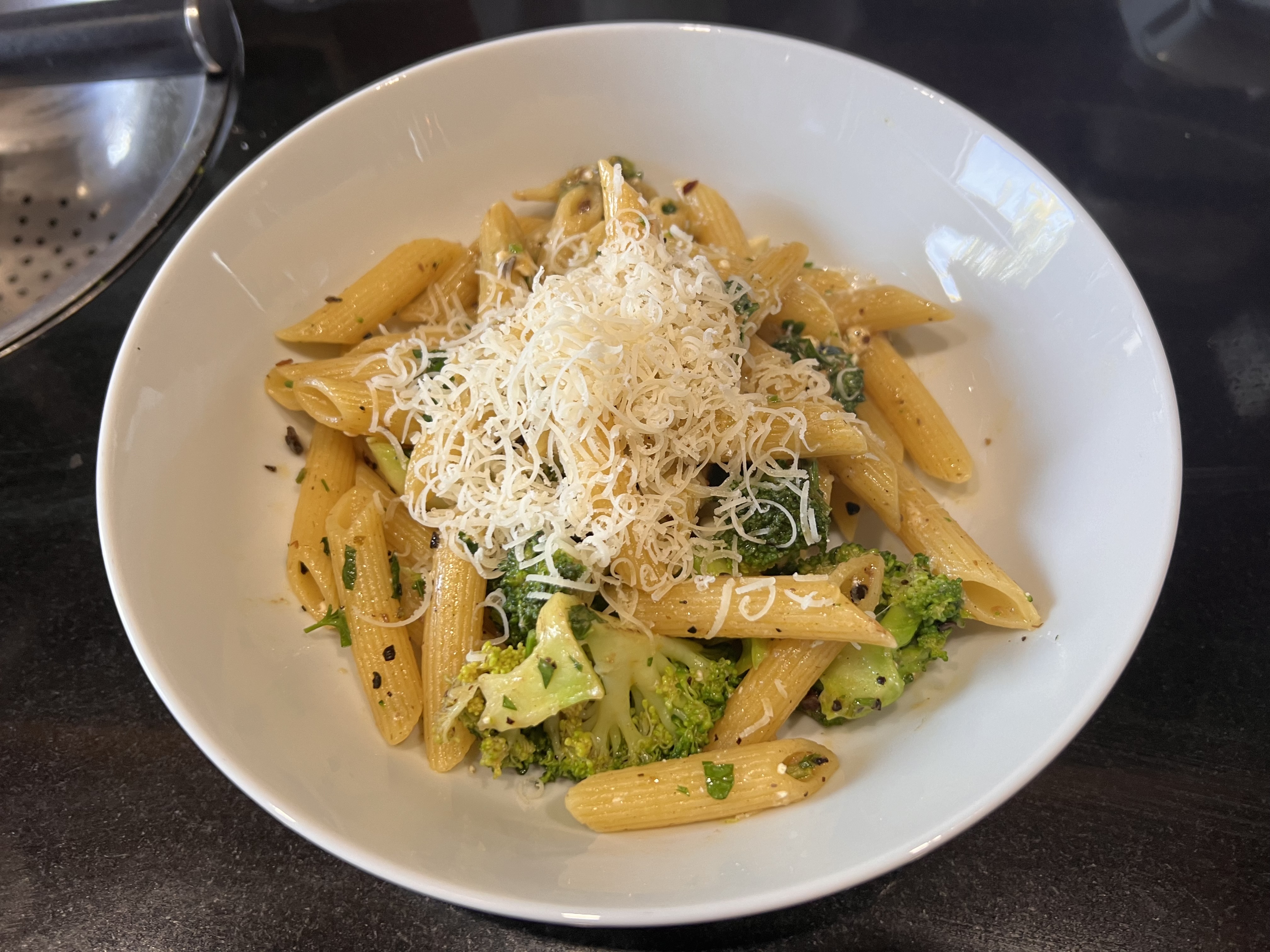 Pina’s broccoli pasta