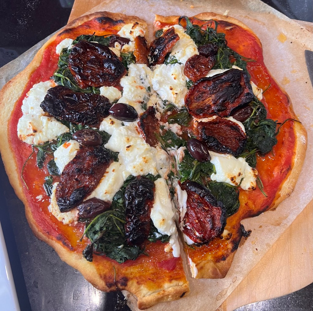 Goat’s cheese and spinach&nbsp;pizza