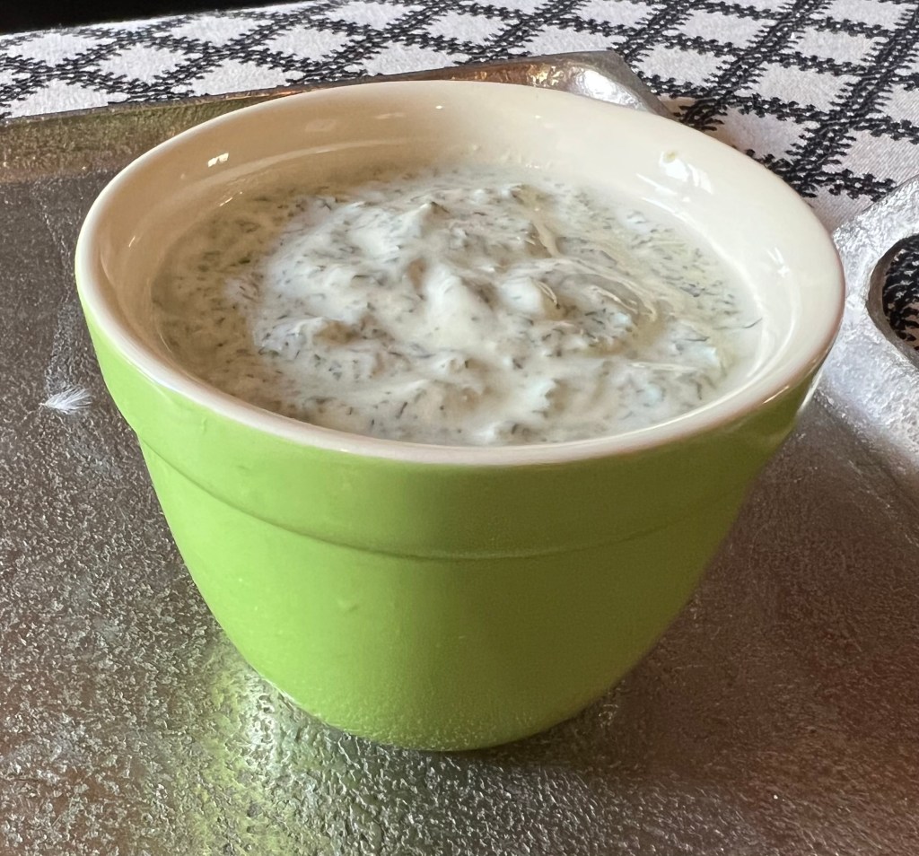 *Mint and yogurt dip (Mint&nbsp;Raita)