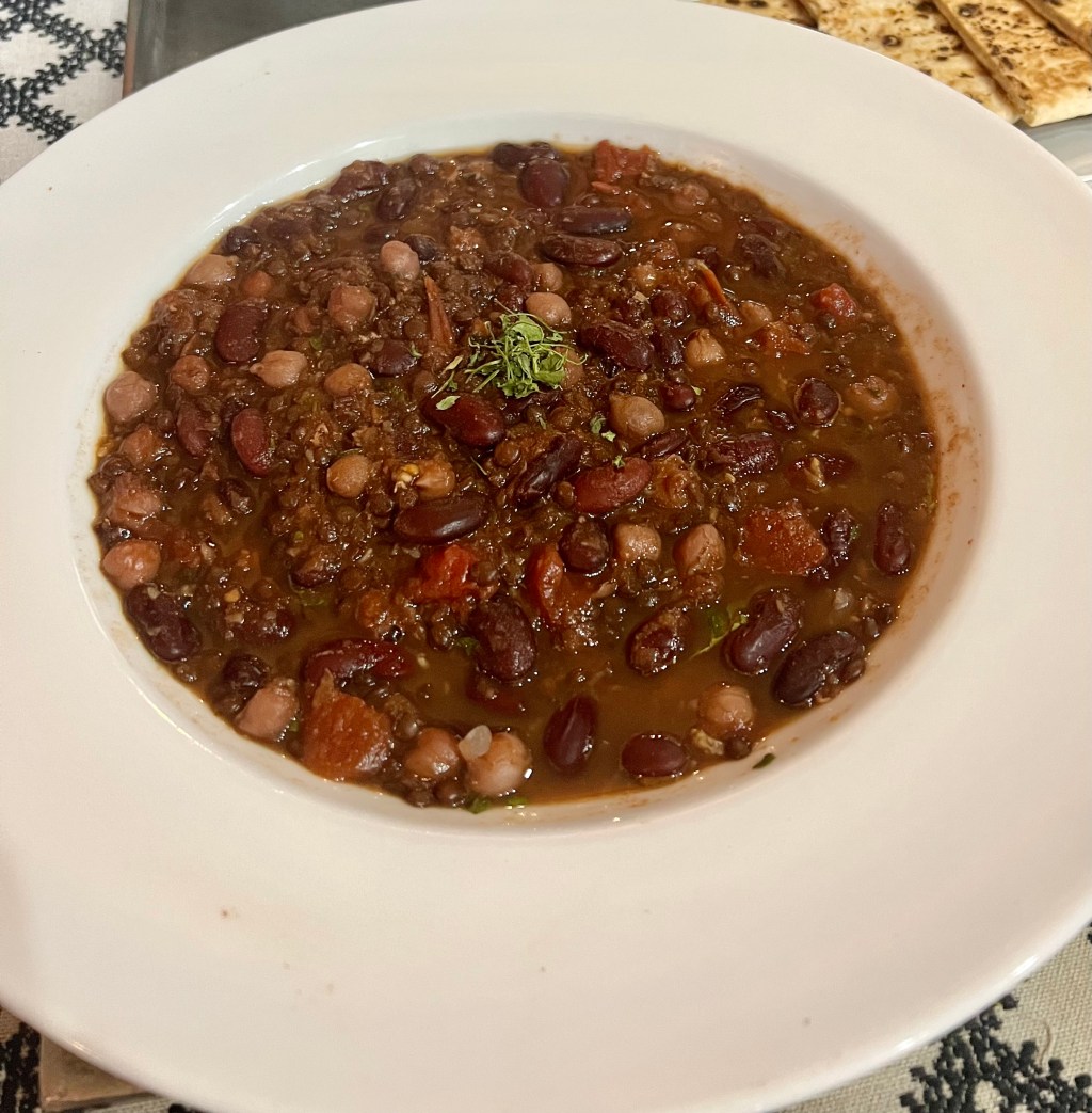 *Three lentil broth (Dal&nbsp;makhani)