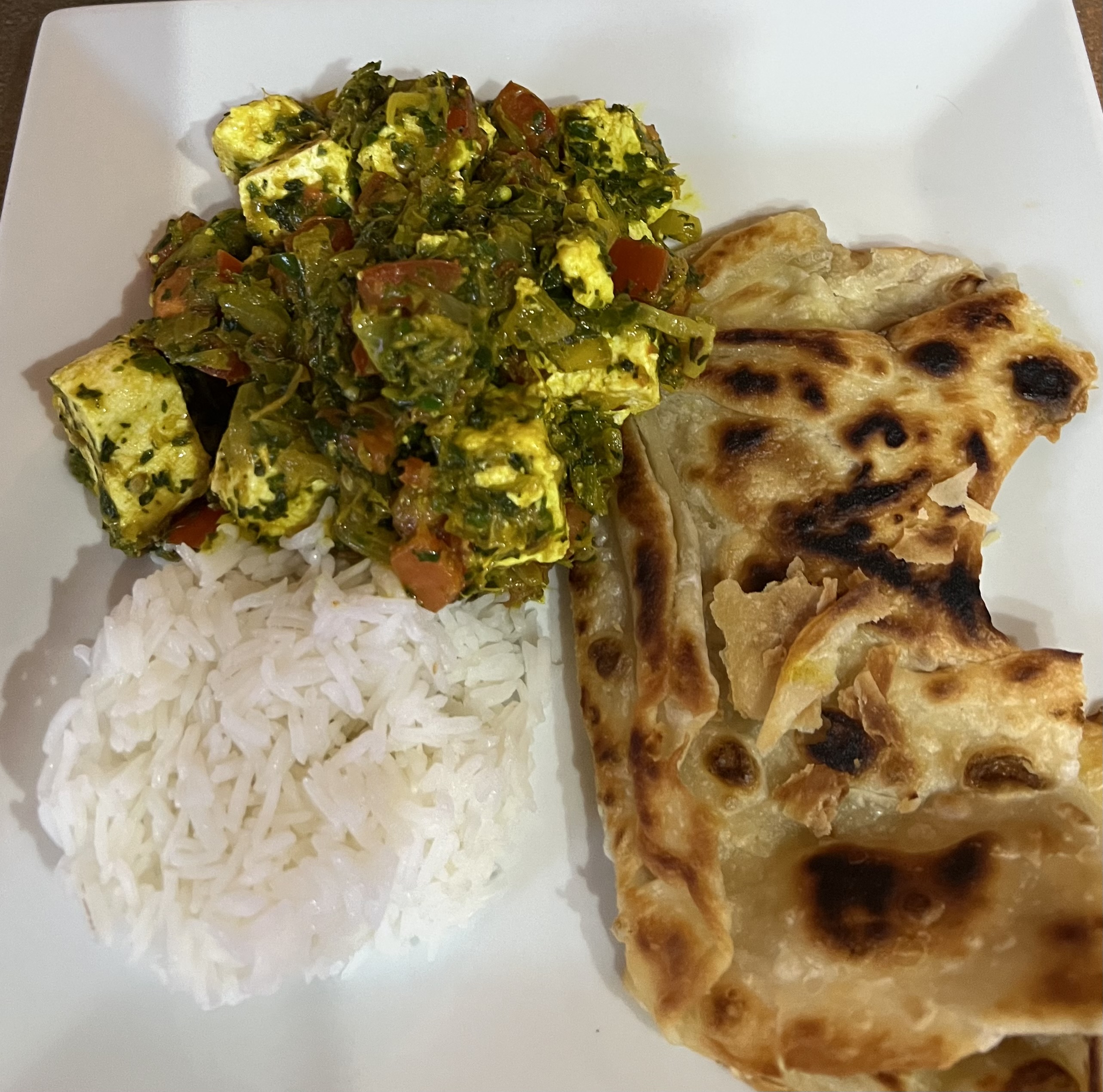 Homemade cottage cheese with spinach (Palak&nbsp;paneer)