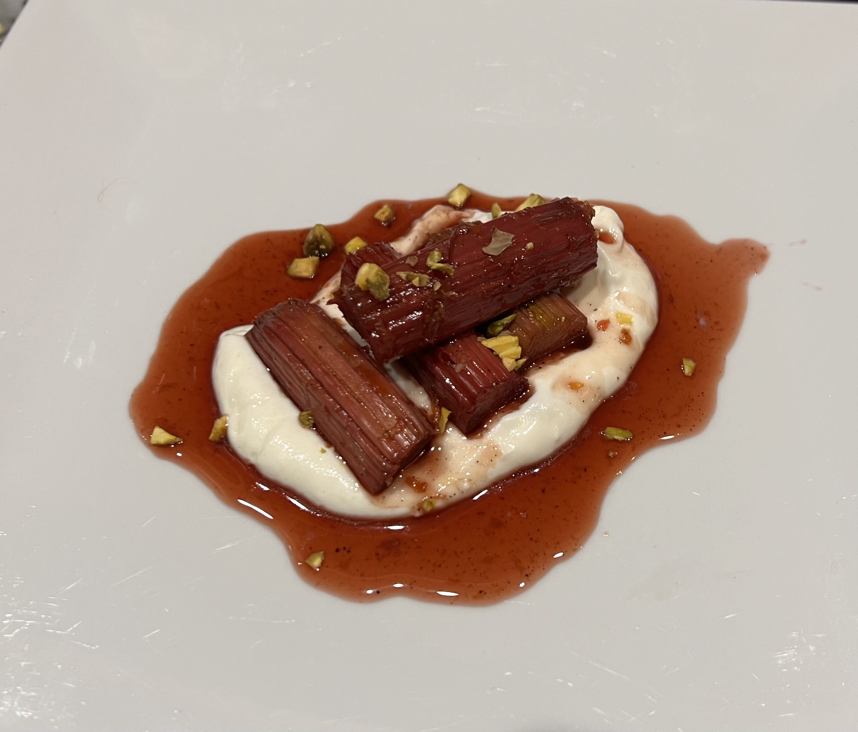 *Baked rhubarb with sweet&nbsp;labneh