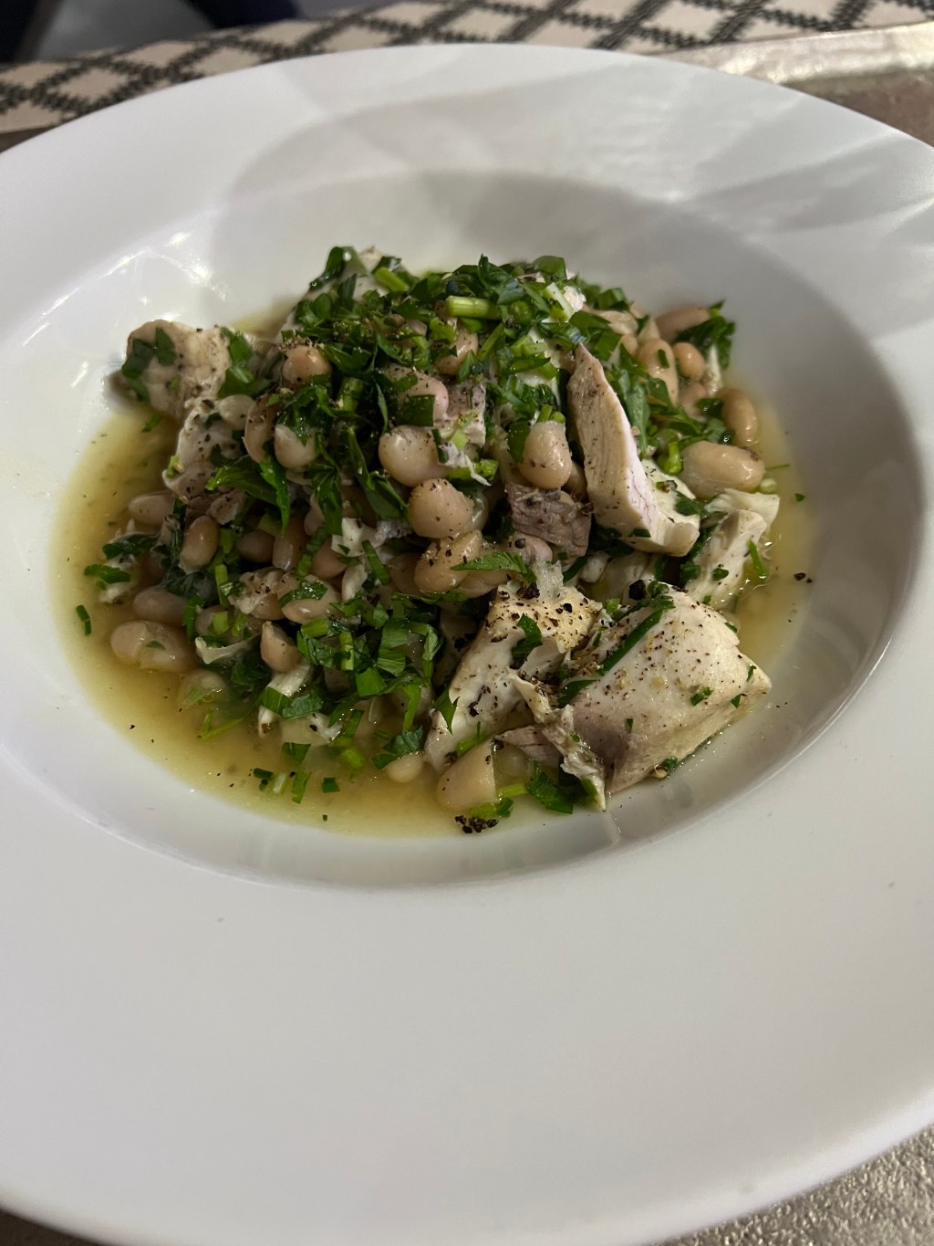 Smoked cod and cannellini&nbsp;beans