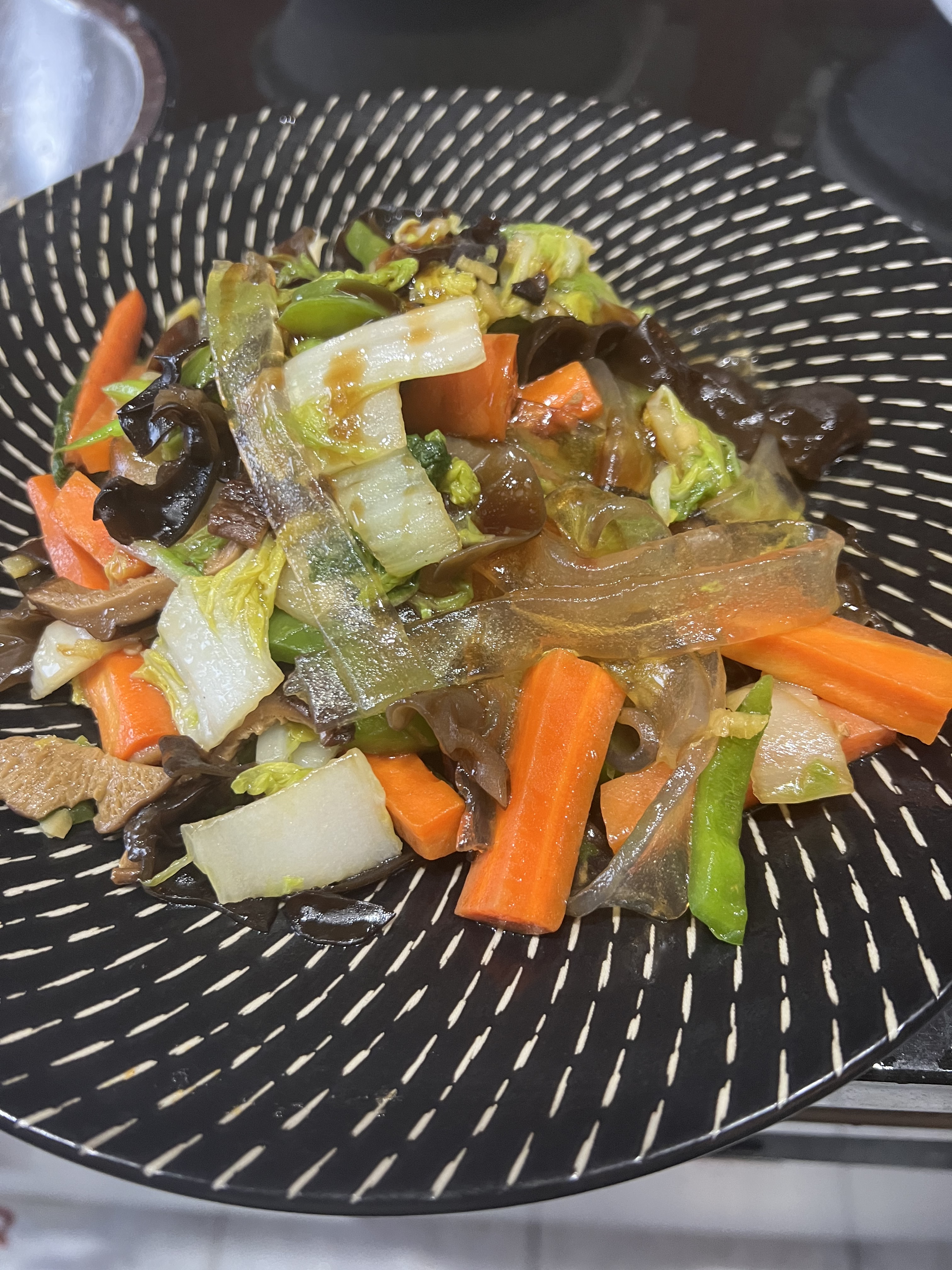 Stir-fried vegetables and noodles