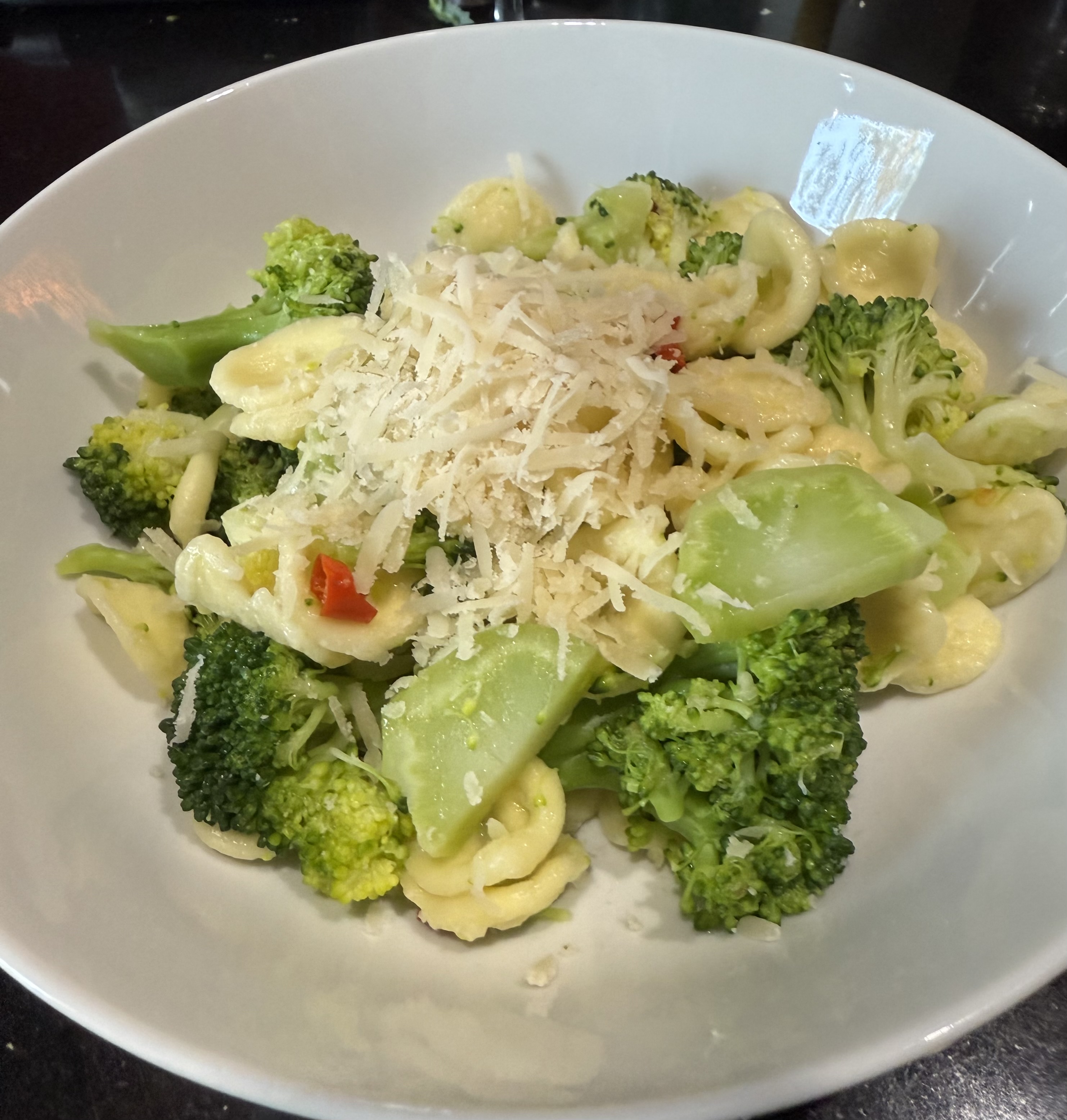 Orecchiette with broccoli (Orecchiette con broccoli)