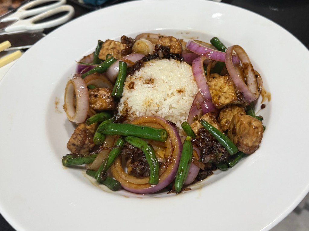 Fried tempeh with snake beans and kecap&nbsp;manis