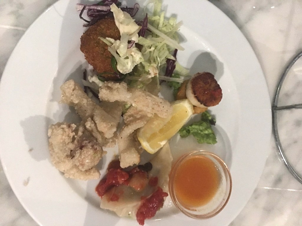 NSW: Millers Point: Fish at the&nbsp;Rocks