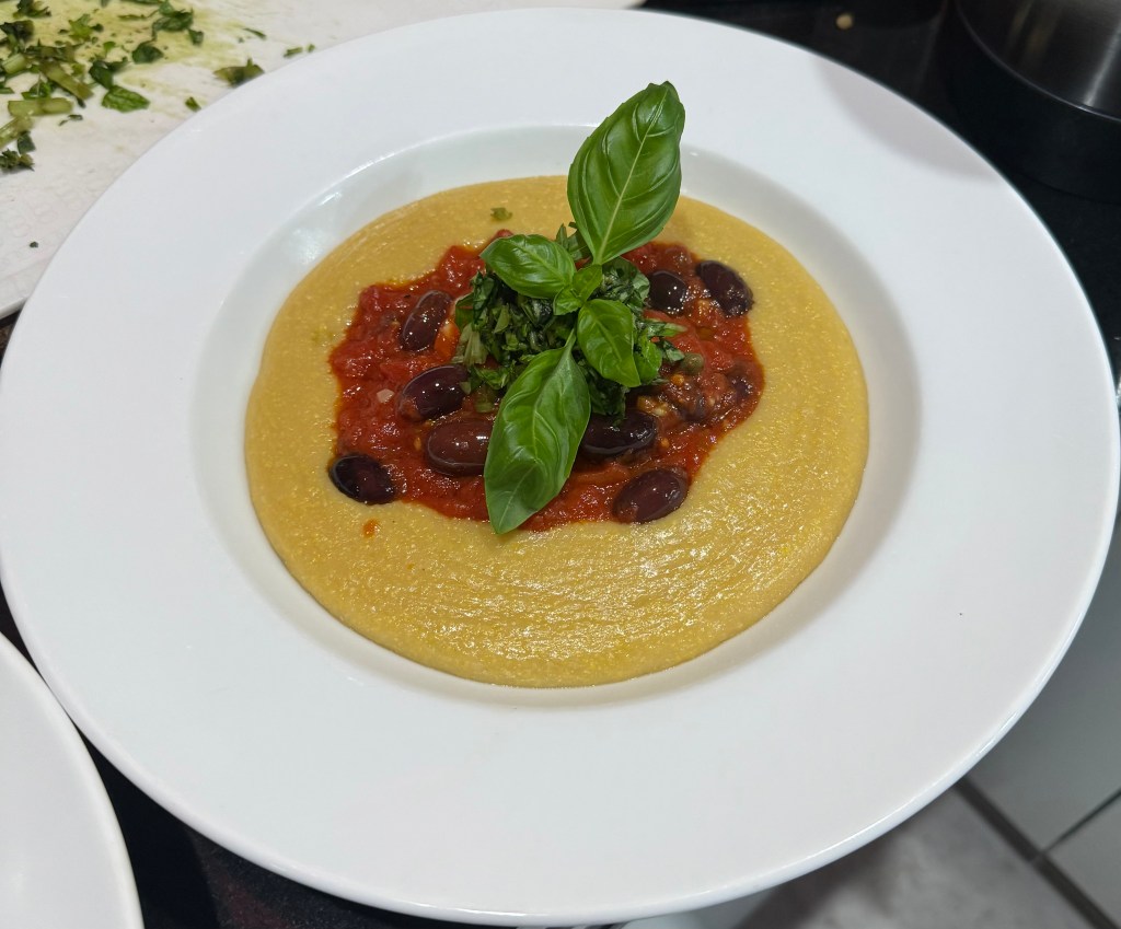 Polenta puttanesca