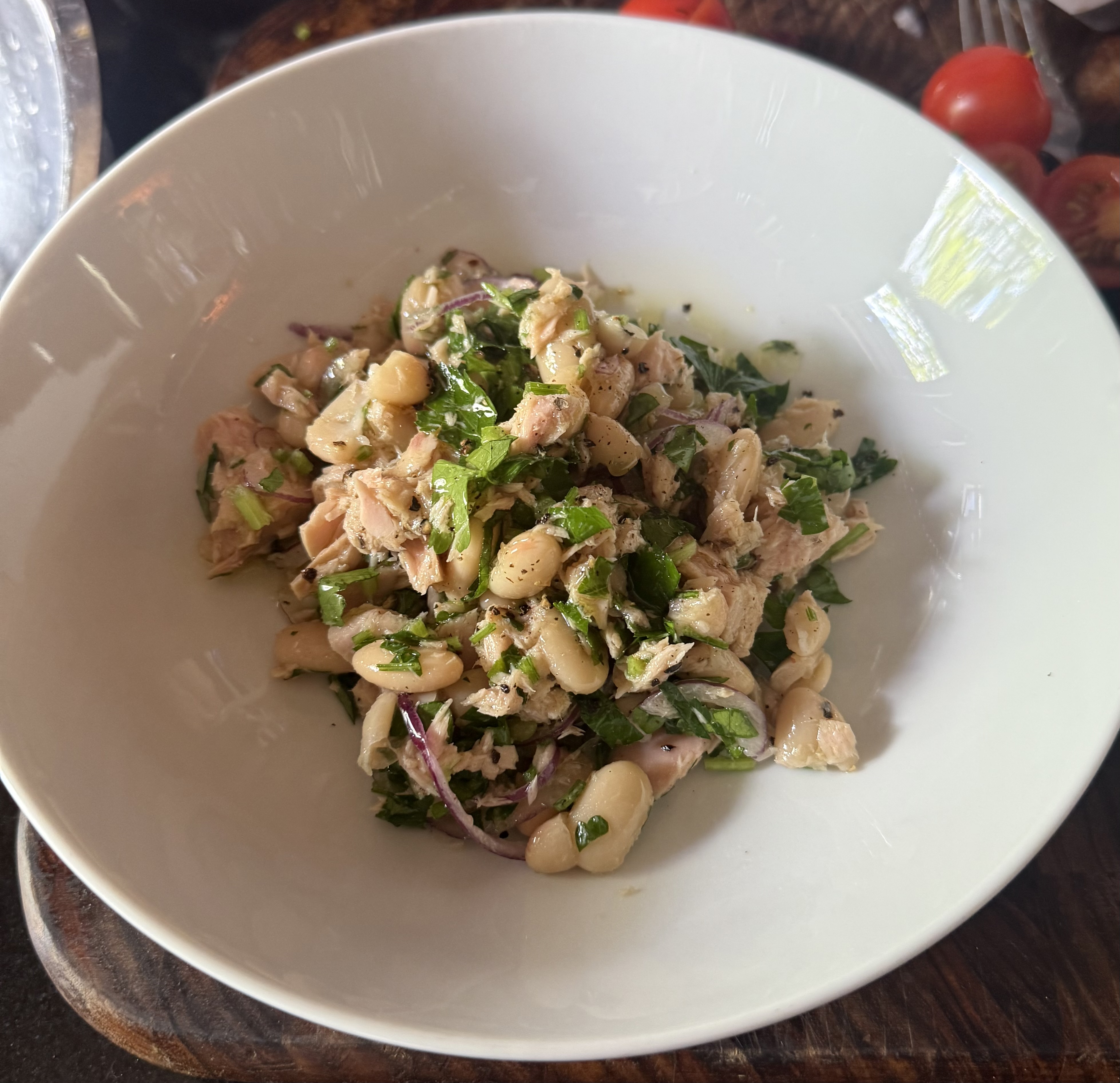 *Cannellini bean and tuna salad with red&nbsp;onion